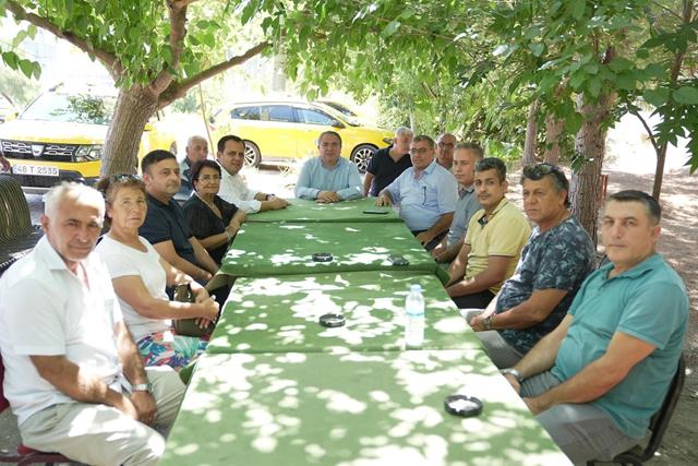 Beledi̇ye Başkani Sezer Durmuş, Chp’li̇ Heyetle Saha Çalişmasina Katildi (7) (Copy)