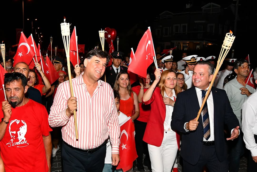 Fethiye’de Coşkulu Zafer Bayramı Kutlaması (4)