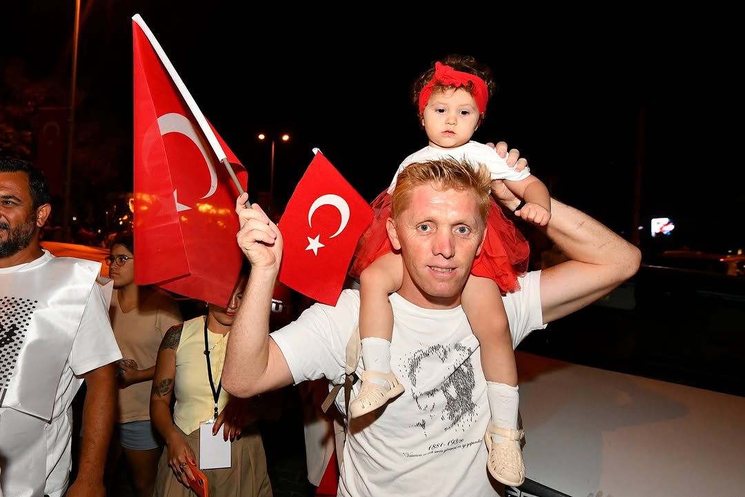 Fethiye’de Coşkulu Zafer Bayramı Kutlaması (5)