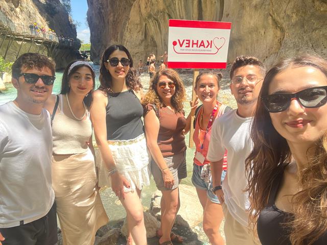 Kahev, Vehbi Koç Vakfı Ödülü’nün Sahibi Oldu (3) (Copy)