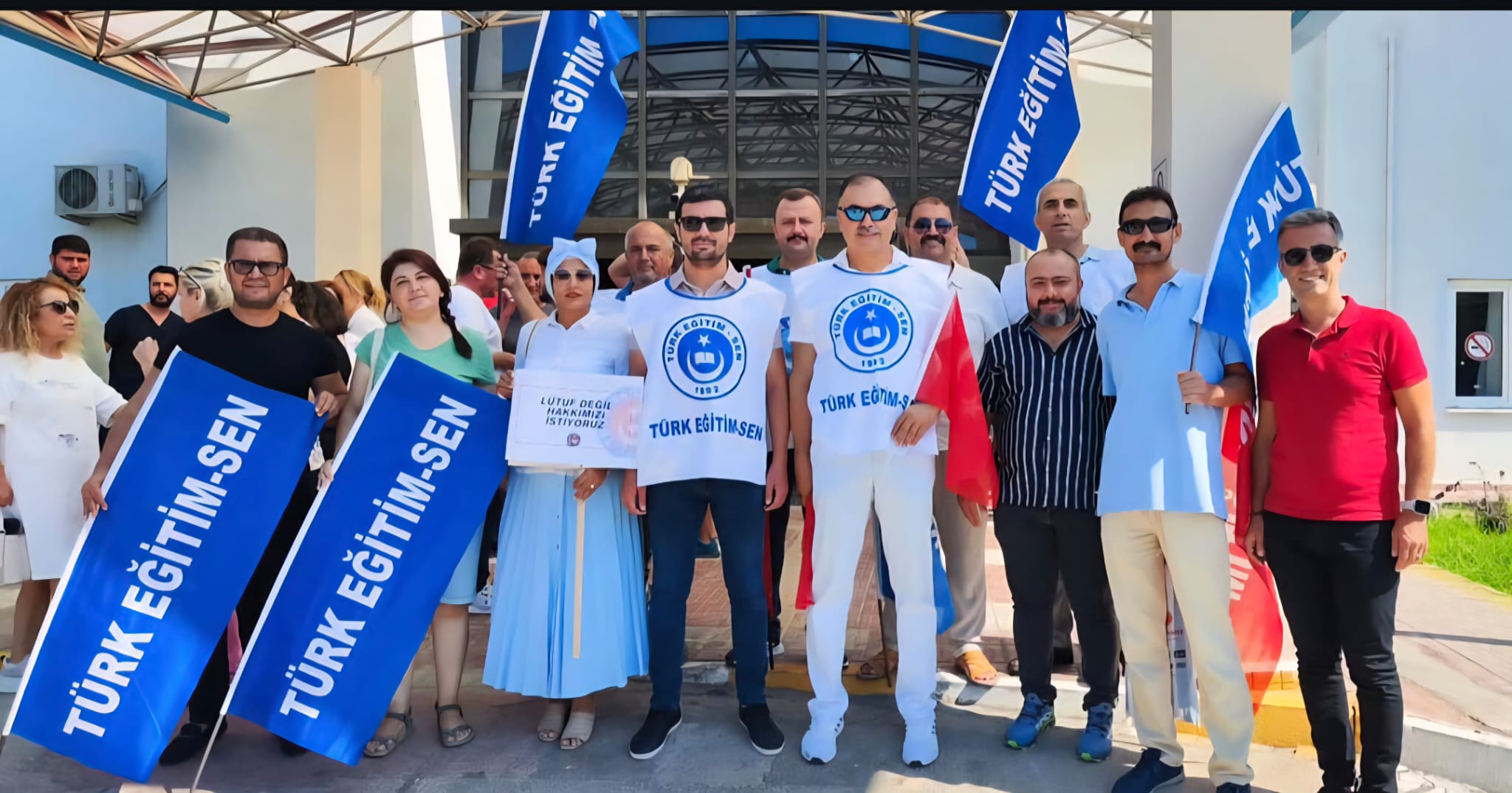 Memurların Bir Bölümü Zam Teklifine Karşı Fethiye’de De İş Bıraktı (1)