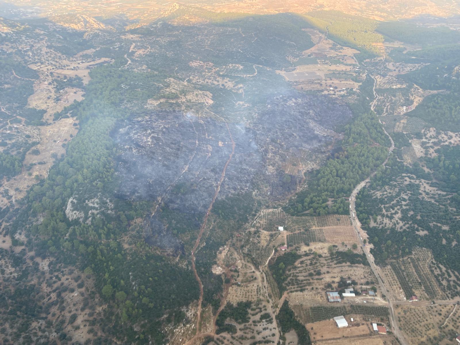 Seydikemer’deki Orman Yangını Kontrol Altına Alındı (1)