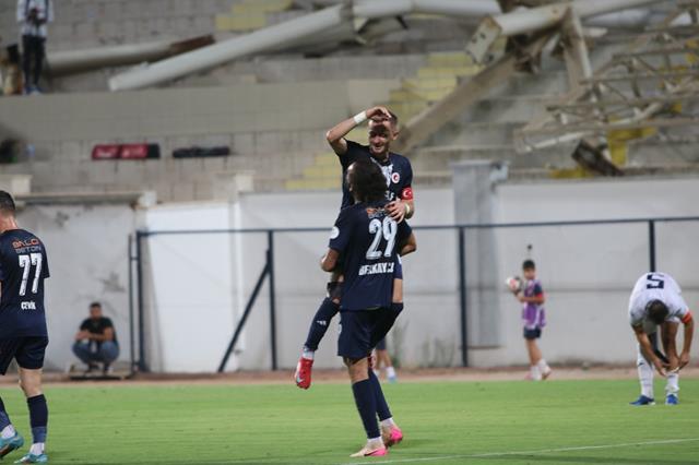 Fethiyespor Evinde Affetmedi; 2 (1) (Copy)