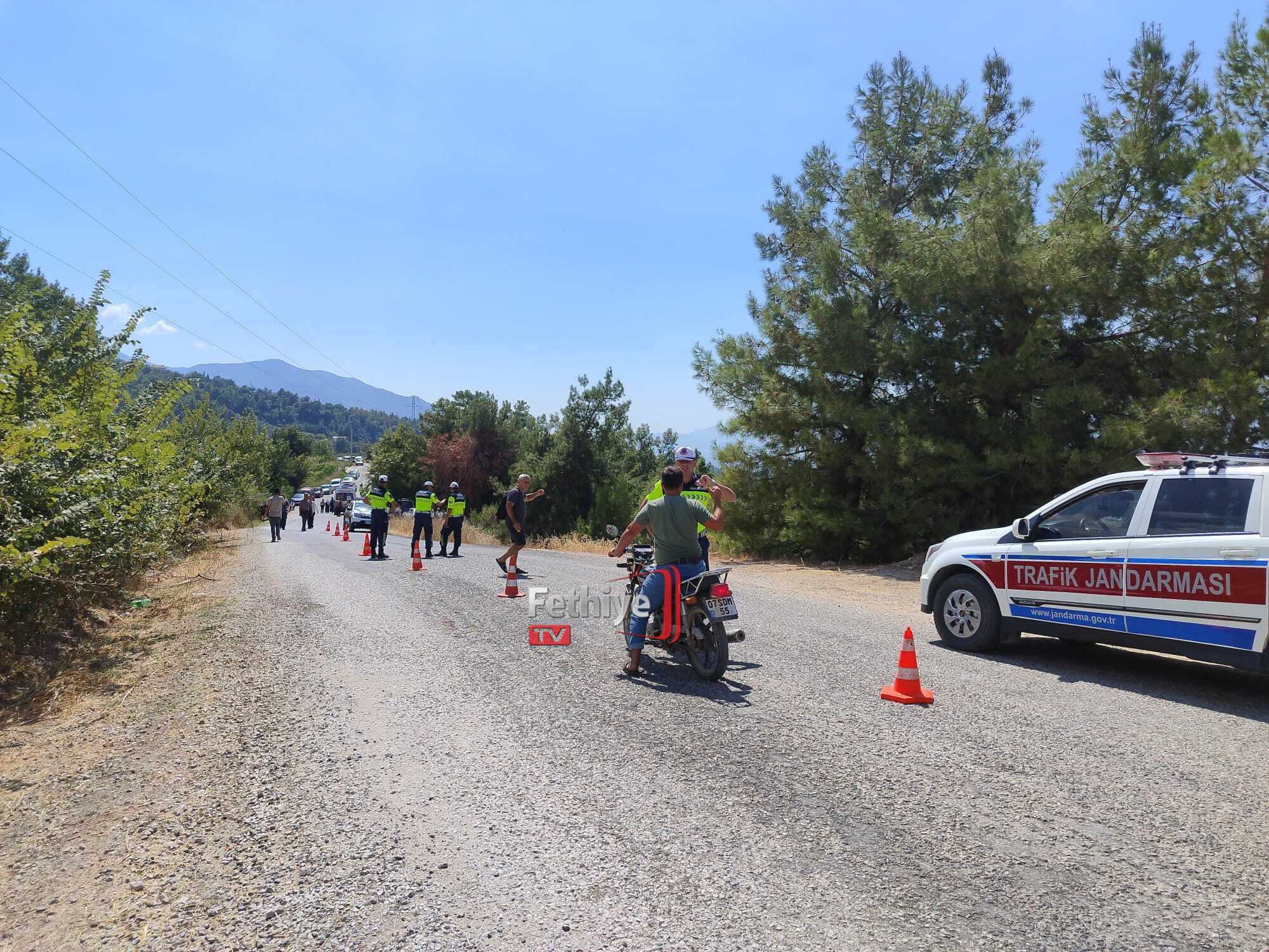 Seydikemer’de Feci Kaza 1 Ölü, 5 Yaralı (7)