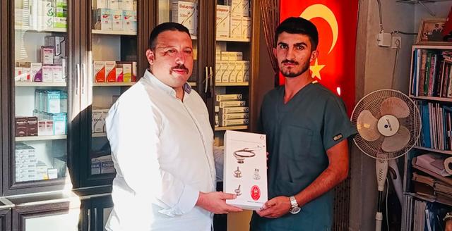 Veteriner Hekimlerden Öğrencilere Mesleki Dayanışma Hediyesi (3) (Copy)