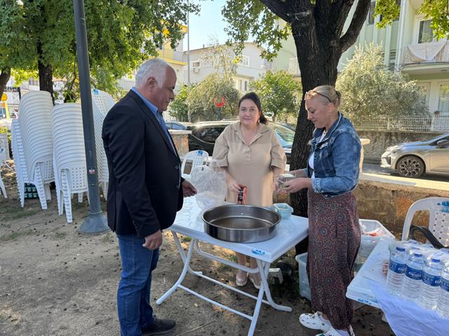 Atatürkçü Düşünce Derneği’nden Öğrencilere Destek İçin Kermes (2) (Copy)