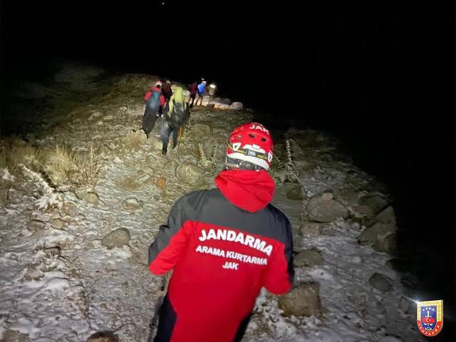 Fethiye Likya Yolu'nda Düşen Şahıs İçin Jak Ve Umke Ekipleri Seferber Oldu (4)