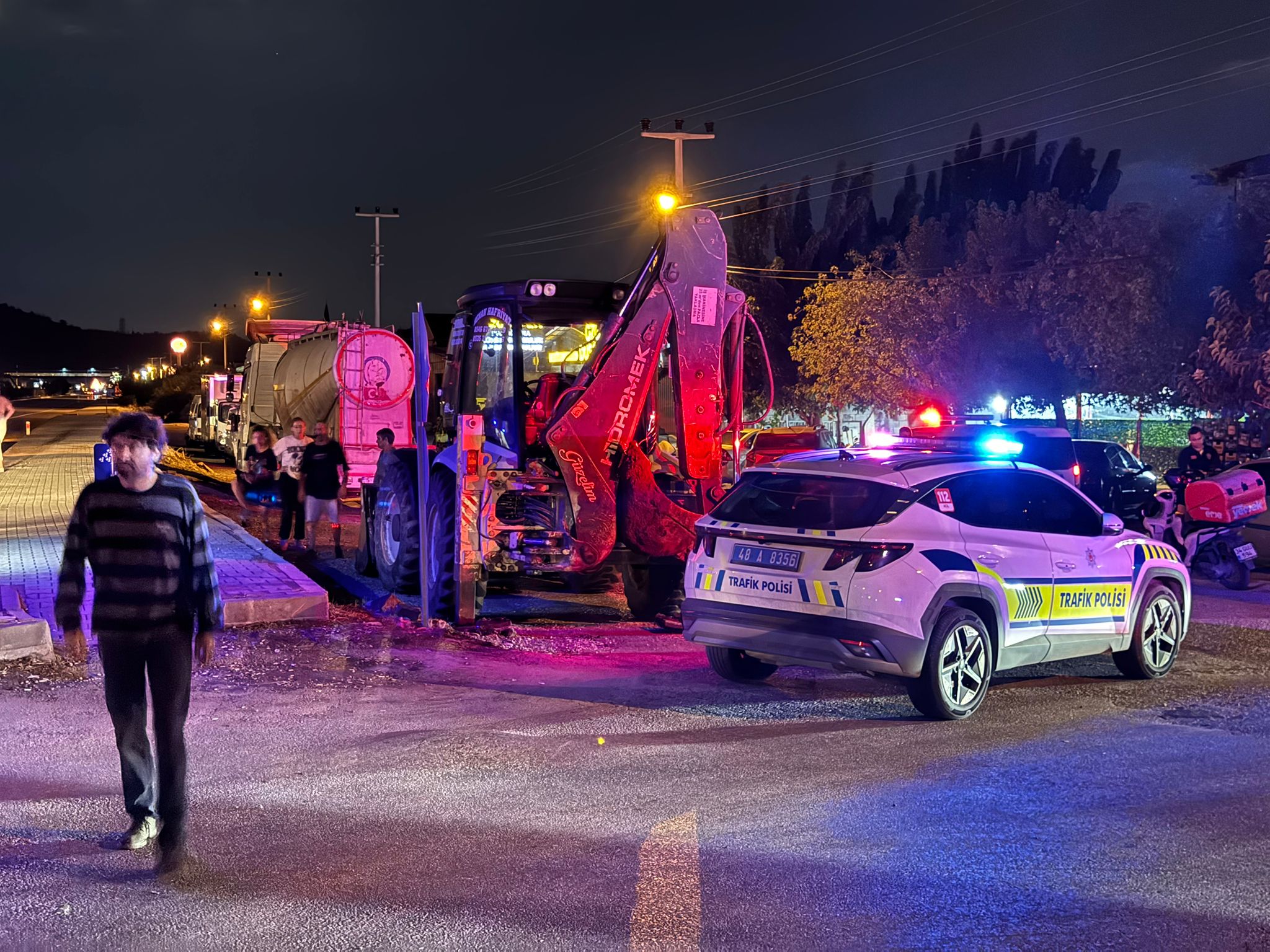 Fethiye’de Feci Kaza Motosiklet Sürücüsü Hayatını Kaybetti (13)