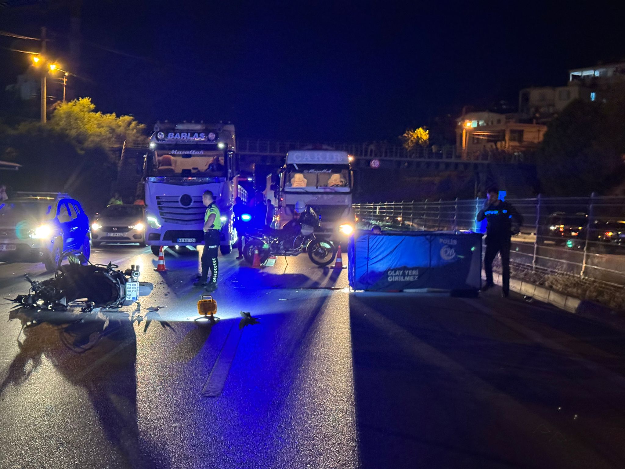 Fethiye’de Feci Kaza Motosiklet Sürücüsü Hayatını Kaybetti (14)