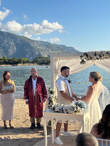 İngilizler Düğün İçin Fethiye’ye Koşuyor (7) (Copy)