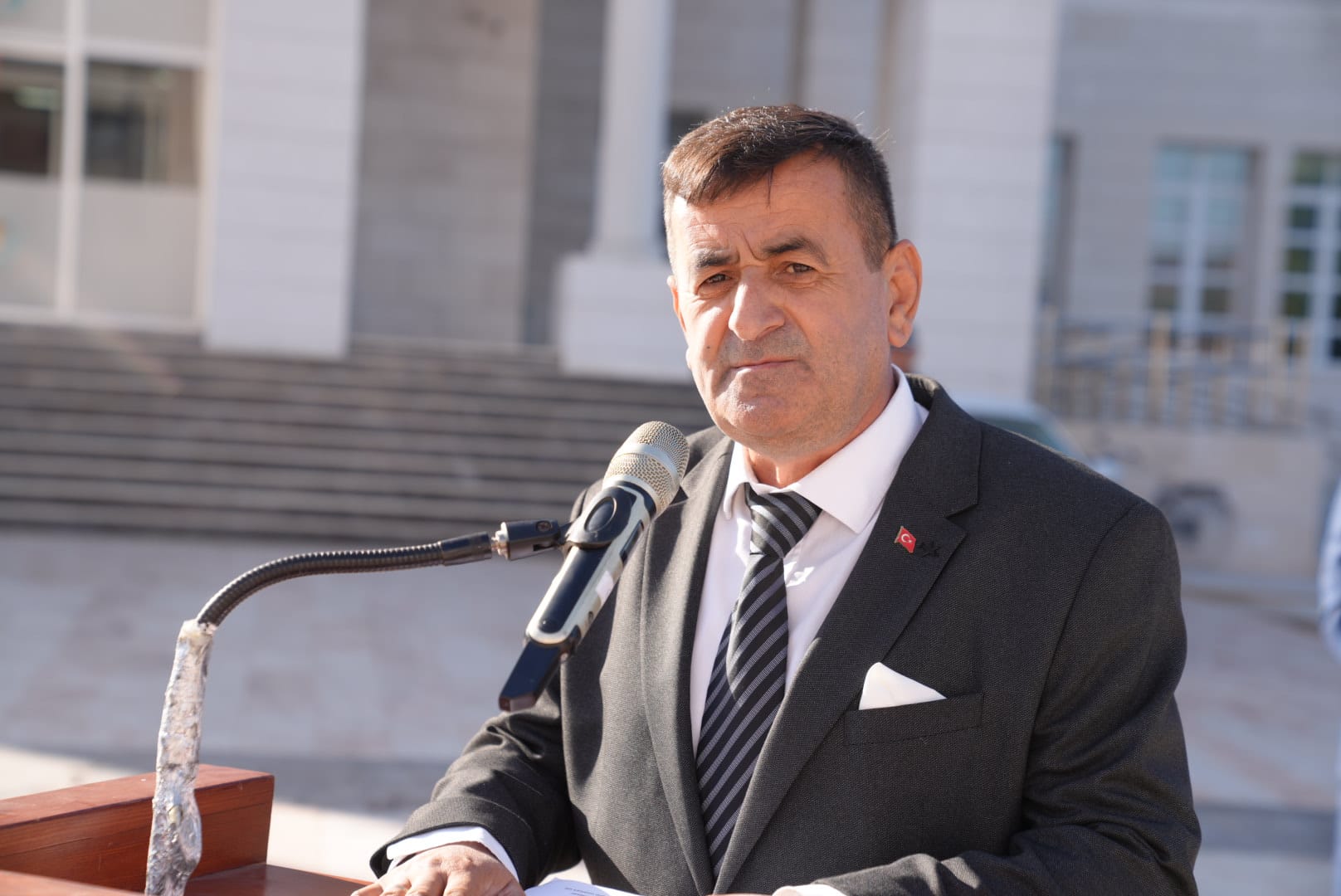 Seydikemerli Muhtarlar Ata’nın Huzuruna Çelenk Sundu (4)