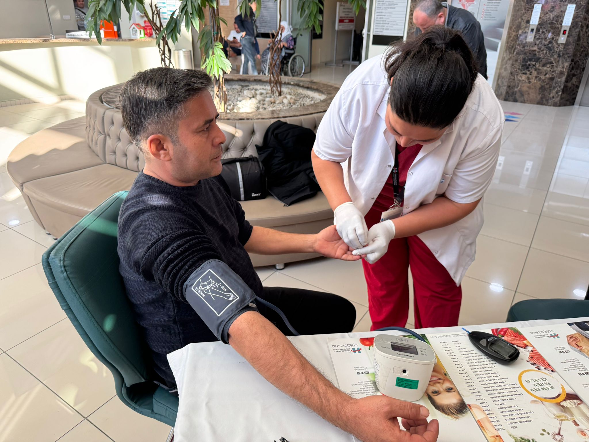 Esnaf Hastanesi’nden Dünya Diyabet Günü'nde Farkındalık Etkinliği (5)