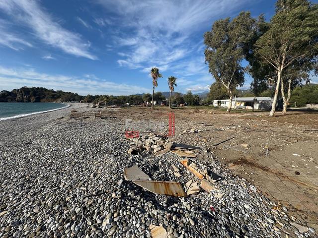 Fethiye Koca Çalış’ta Kıyı İşletmeleri Yıkımı Devam Ediyor (10) (Copy)