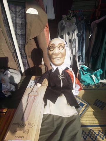 İkinci El Eşya Pazarında Yok Yok (6) (Copy)