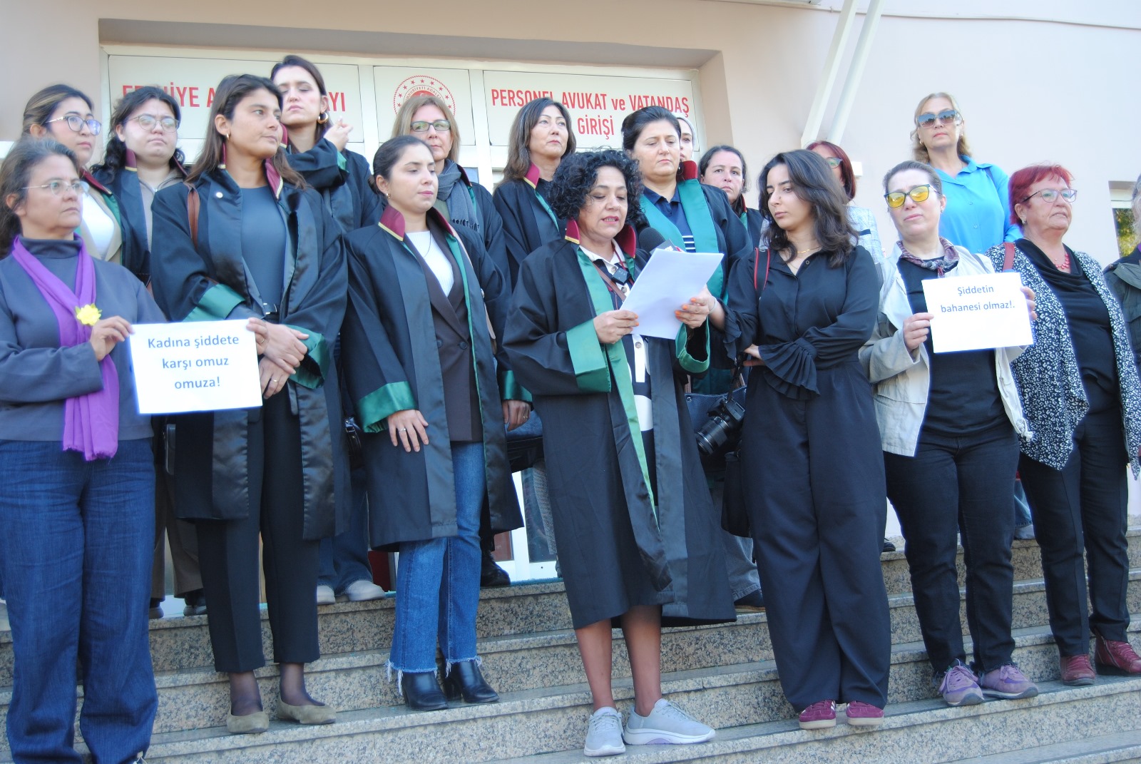 İstanbul Sözleşmesi'nin Uygulanmaya Konulmasını İstediler (4)