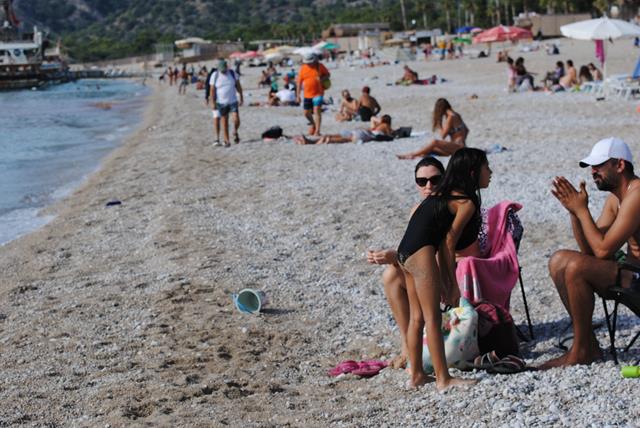 Ölüdeniz'de Kasım Ayında Deniz Keyfi (8) (Copy)