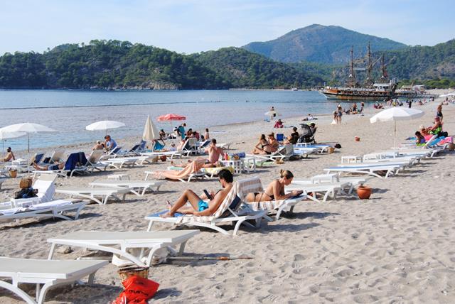 Ölüdeniz'de Kasım Ayında Deniz Keyfi (9) (Copy)