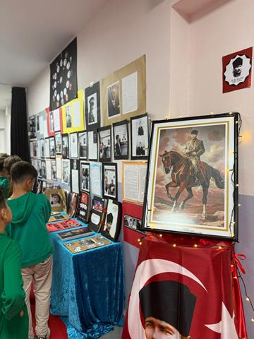 Silkar Günlükbaşı İlkokulu’nda Atatürk Ve Kültür Sergisi Açıldı (20) (Copy)