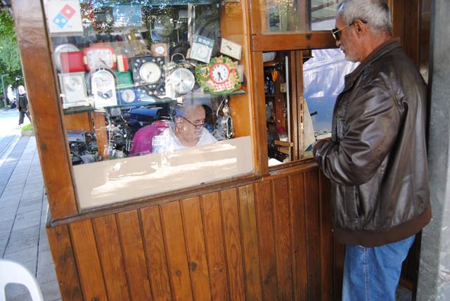 55 Yıldır Saatlere Ayar Çekiyor (2) (Copy)