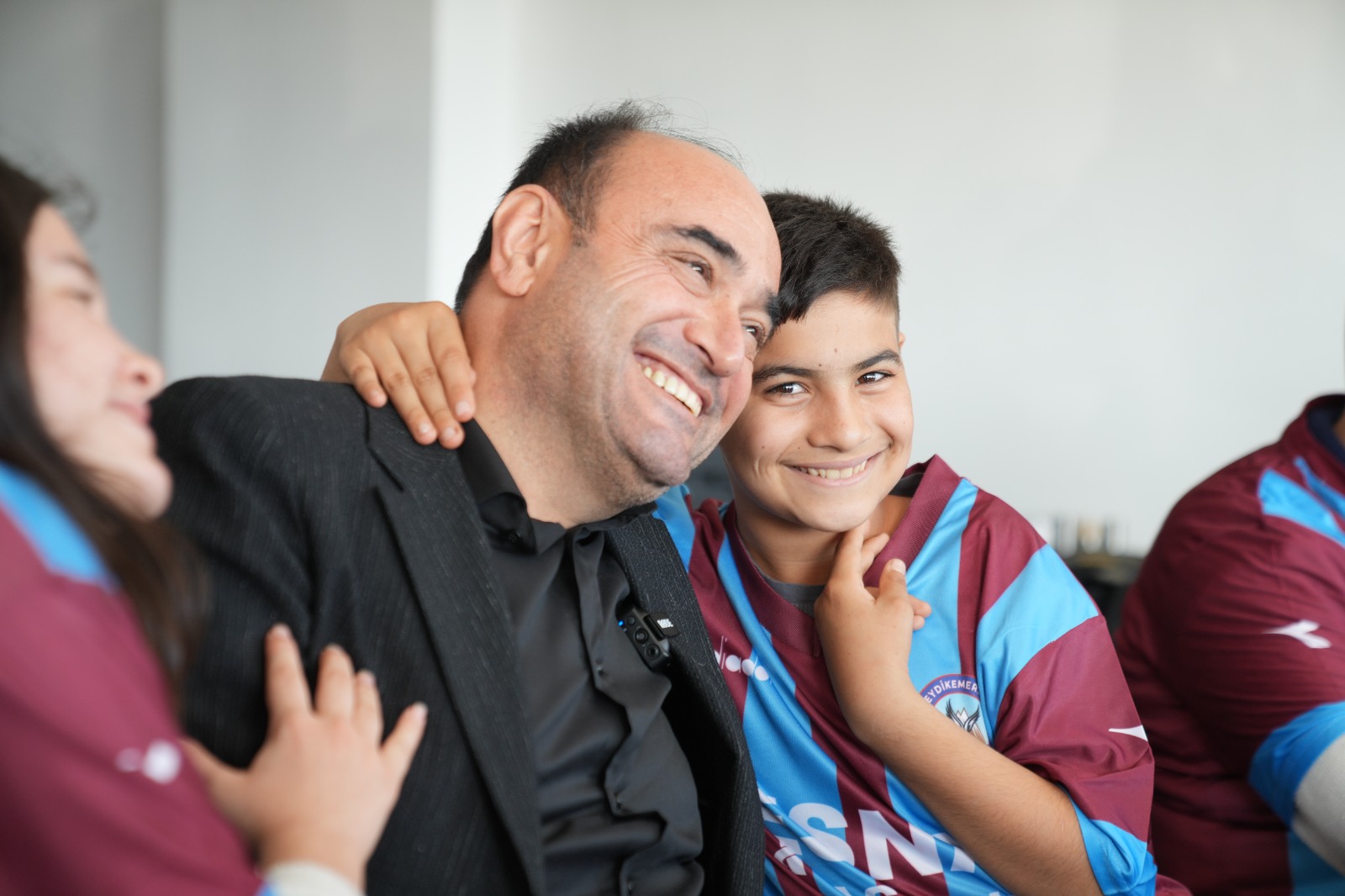 Başkan Akdenizli Özel Eğitim Öğrencilerinin İsteğini Yerine Getirdi (1)