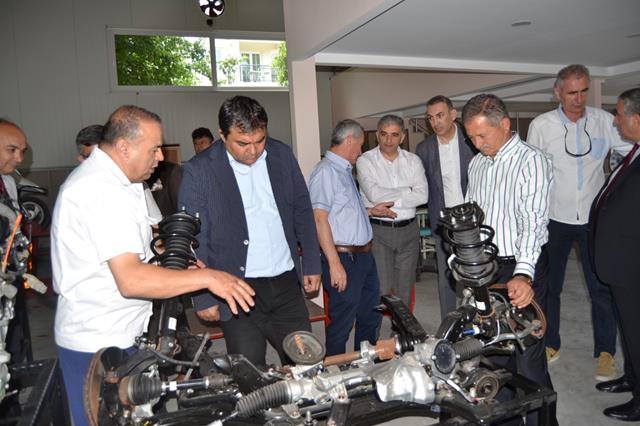 Başkan Soydemir Ve Ekibine Teşekkür Yağıyor (12) (Copy)