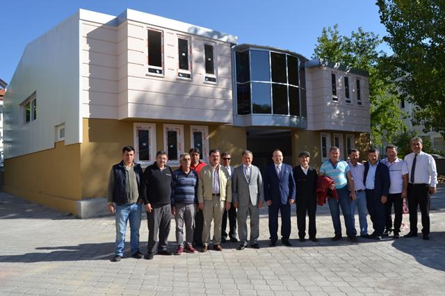 Başkan Soydemir Ve Ekibine Teşekkür Yağıyor (15) (Copy)