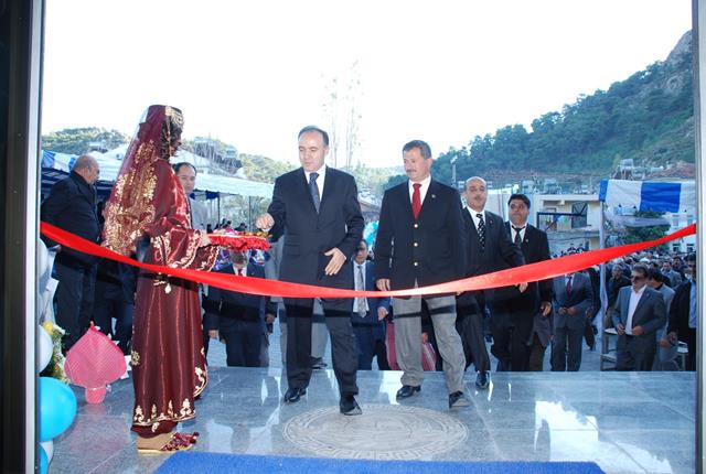 Başkan Soydemir Ve Ekibine Teşekkür Yağıyor (25) (Copy)