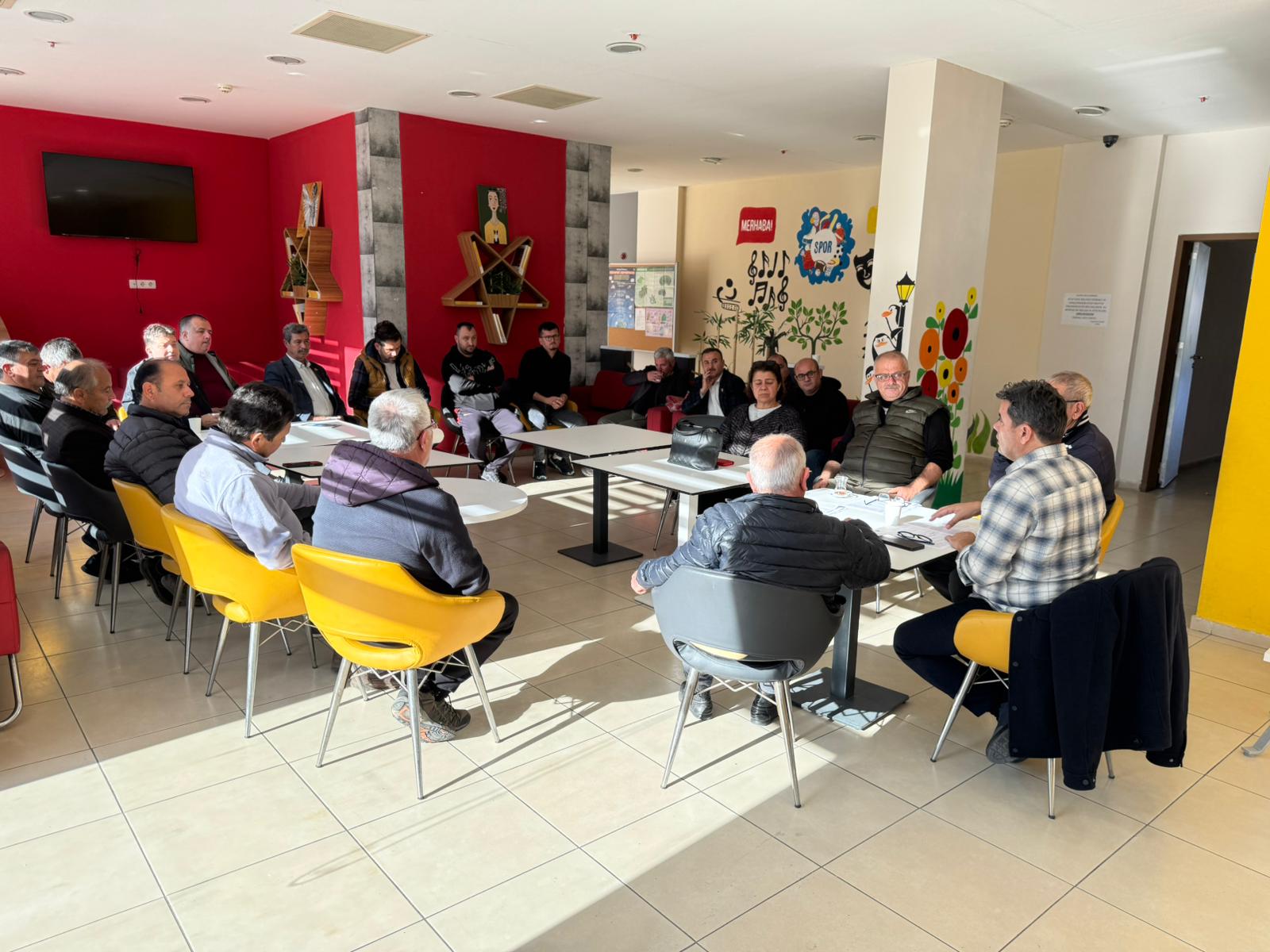 Fethiye Mahalleler Arası Futbol Turnuvası’nın İlk Toplantısı Gerçekleşti (1)