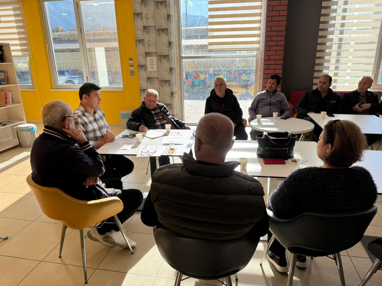 Fethiye Mahalleler Arası Futbol Turnuvası’nın İlk Toplantısı Gerçekleşti (2)