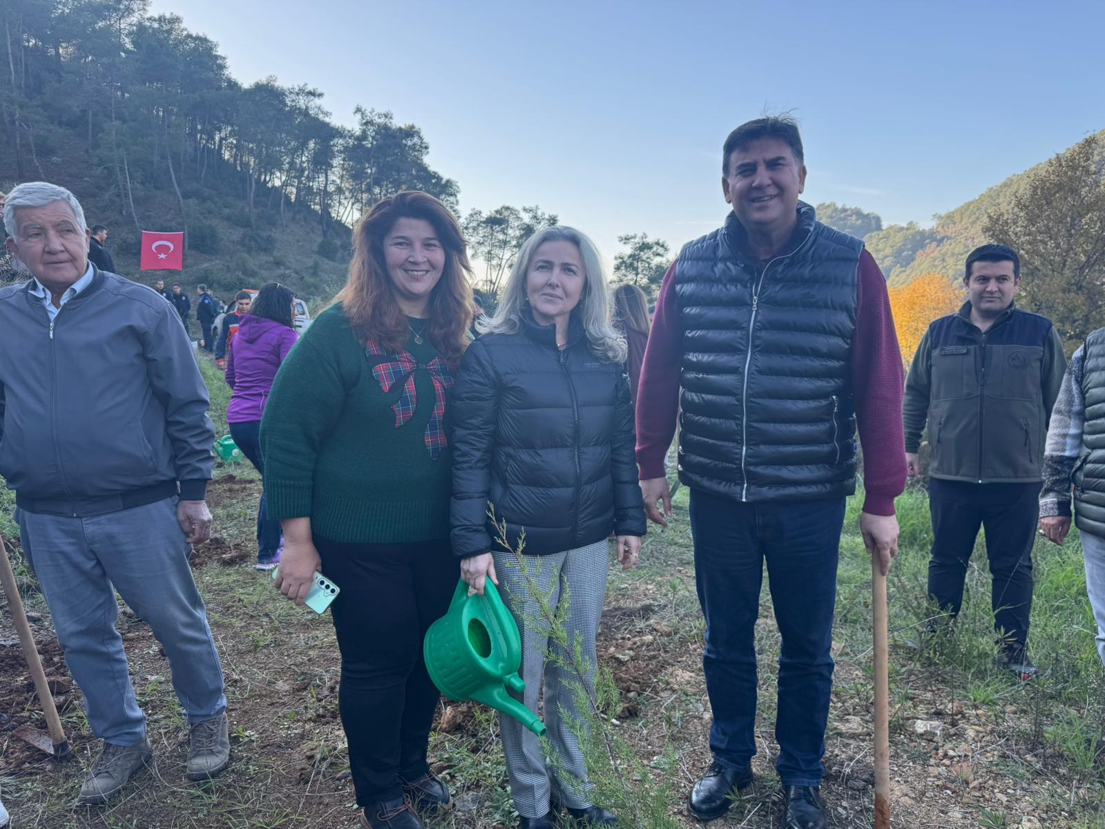 İnlice’de Hortumdan Zarar Gören Alan Ağaçlandırıldı (4)