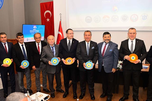 Muğla Odalari Ve Borsasi, Üyeleri̇ni̇n Sorunlarina Çözüm Aradi (3) (Copy)