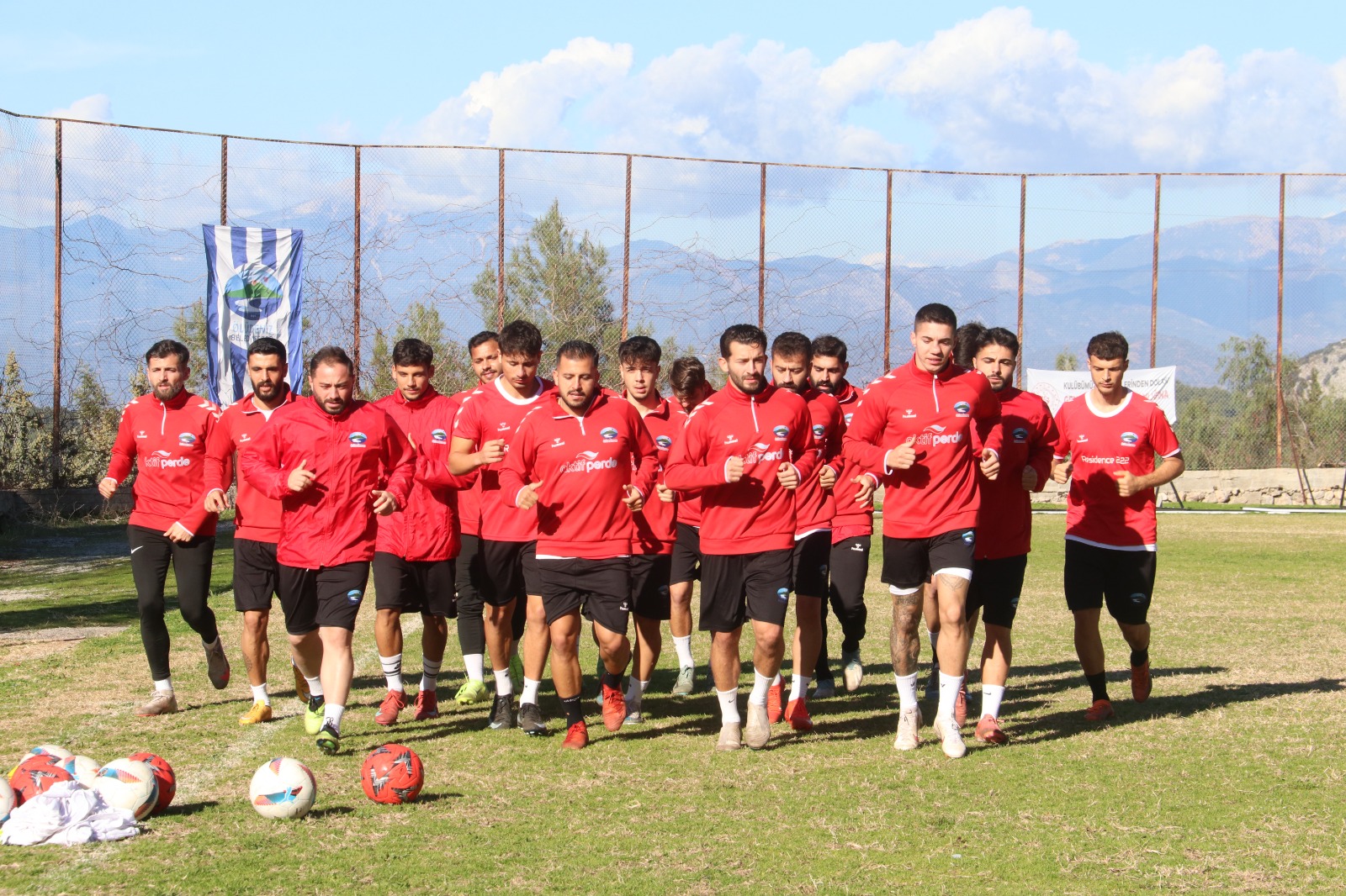 Ölüdenizspor, Seydikemerspor Maçına Hazırlanıyor (3)