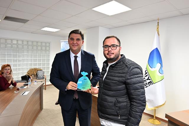 Tekneler Yarışıyor (4) (Copy)