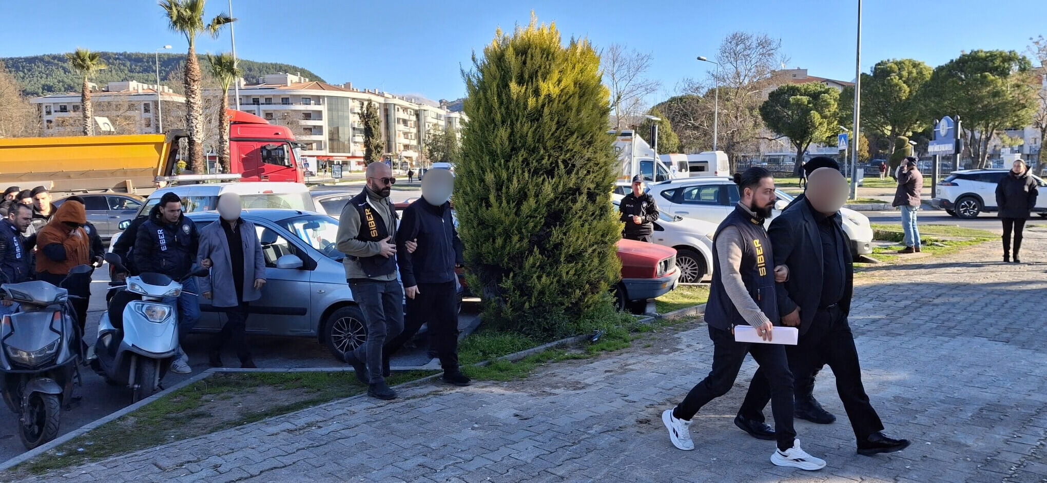 09903672 49Dc 4F39 8C94 8F42B35Ca4Fd