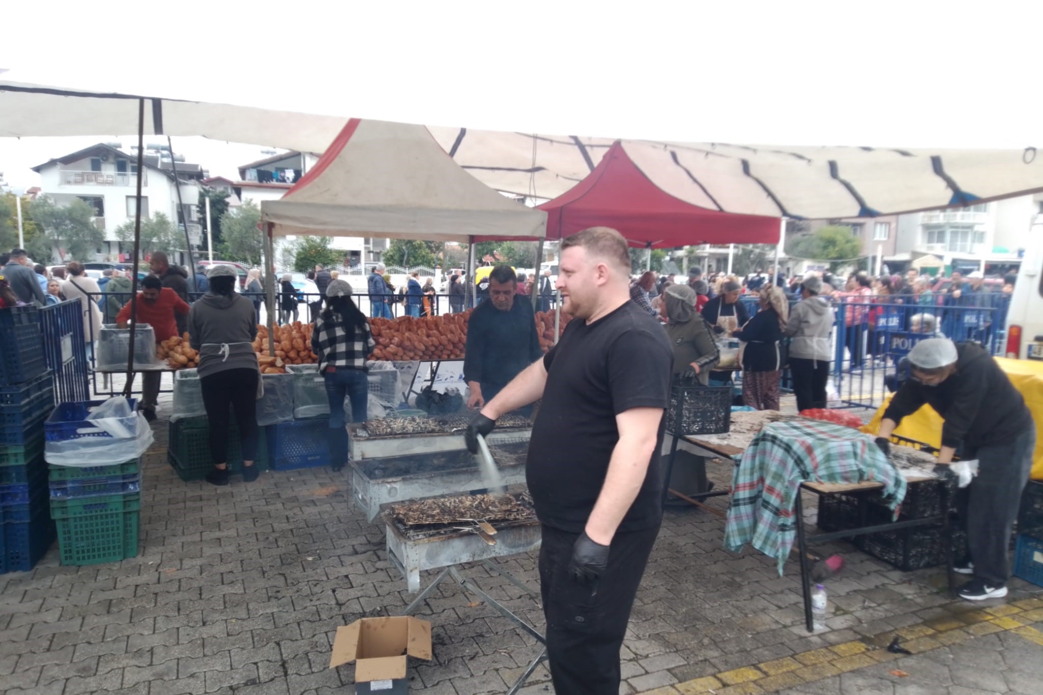 Hamsi̇ Festi̇vali̇nde 5 Ton Hamsi̇ Ücretsi̇z İkram Edi̇ldi̇ (2)