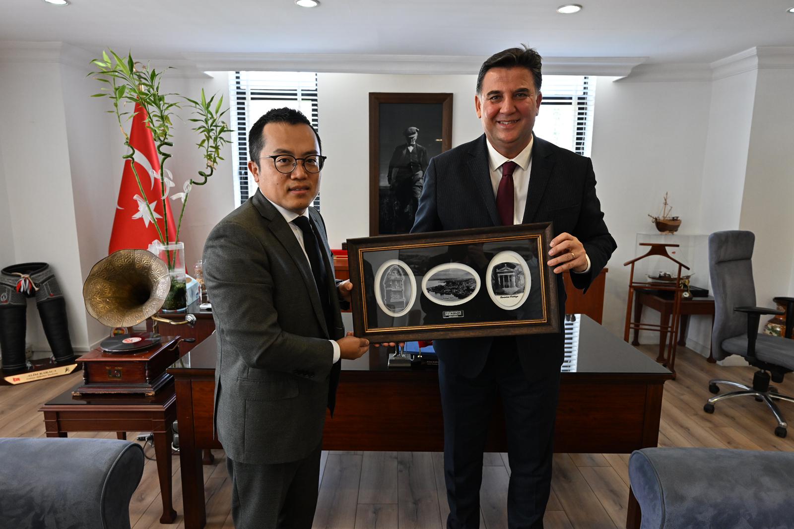 Hindistan Başkonsolos (1)