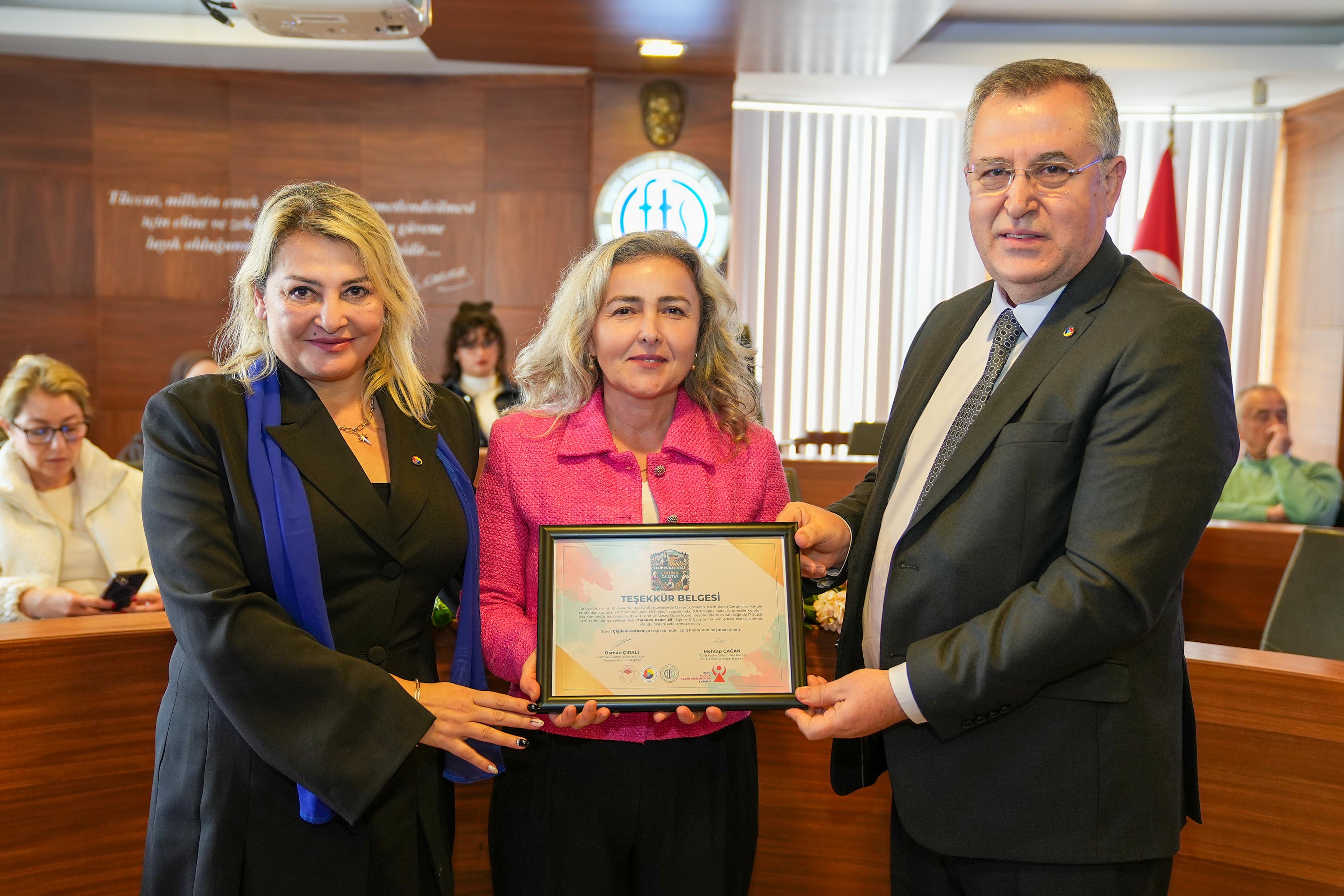 Kadin Üreti̇ci̇ler “Tarimda Kadin Eli̇” Çaliştayin’da Buluştu (9)