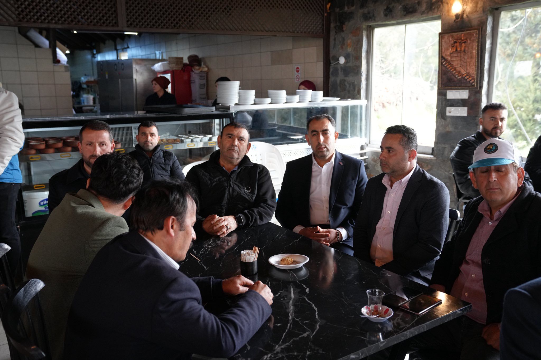 655939761 880695971653866 2401891513409563005 N