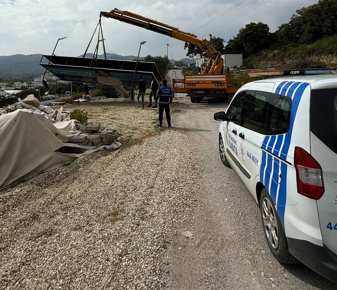 Açık Hava Reklamlarına Sıkı Denetim (5)