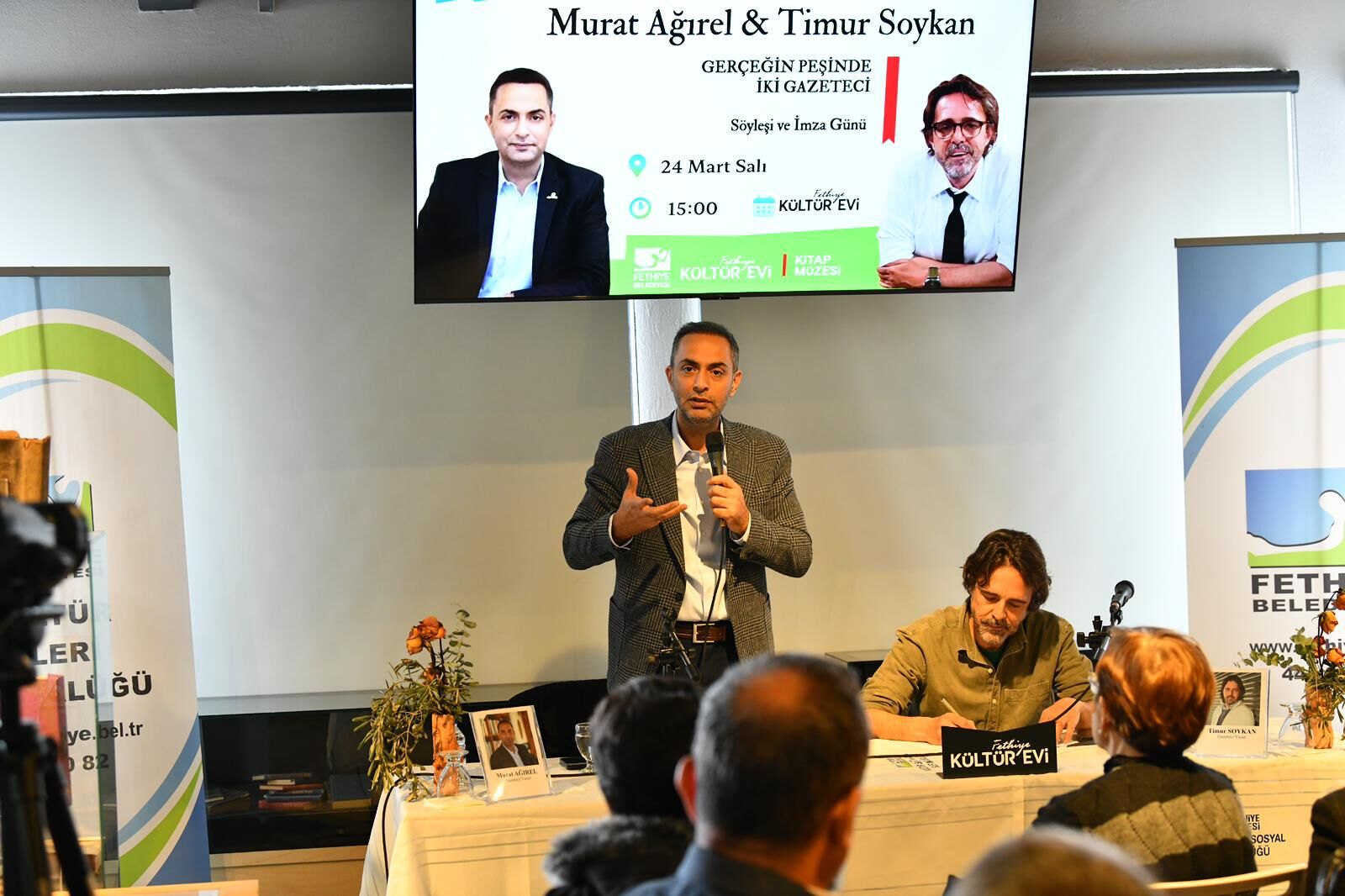 Ağırel Ve Soykan, Fethiye’de Söyleşide Vatandaşlarla Buluştu (9)