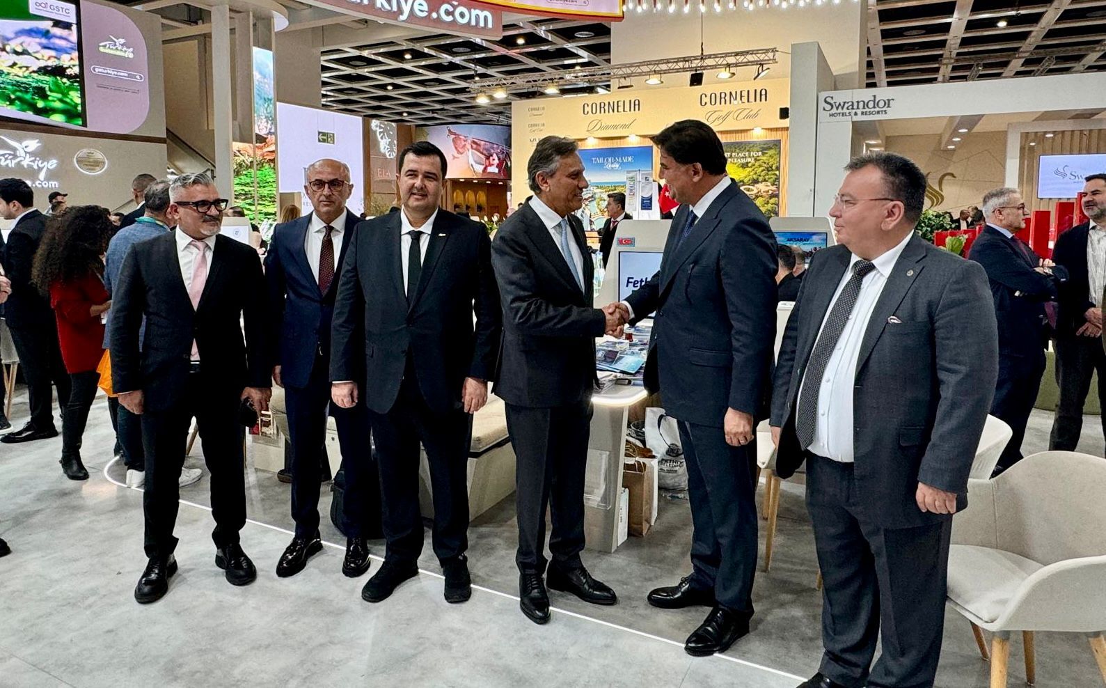 Başkan Karaca, ‘’Fethi̇ye’mi̇zi̇ En İyi̇ Şeki̇lde Tanitiyoruz’’ (3)