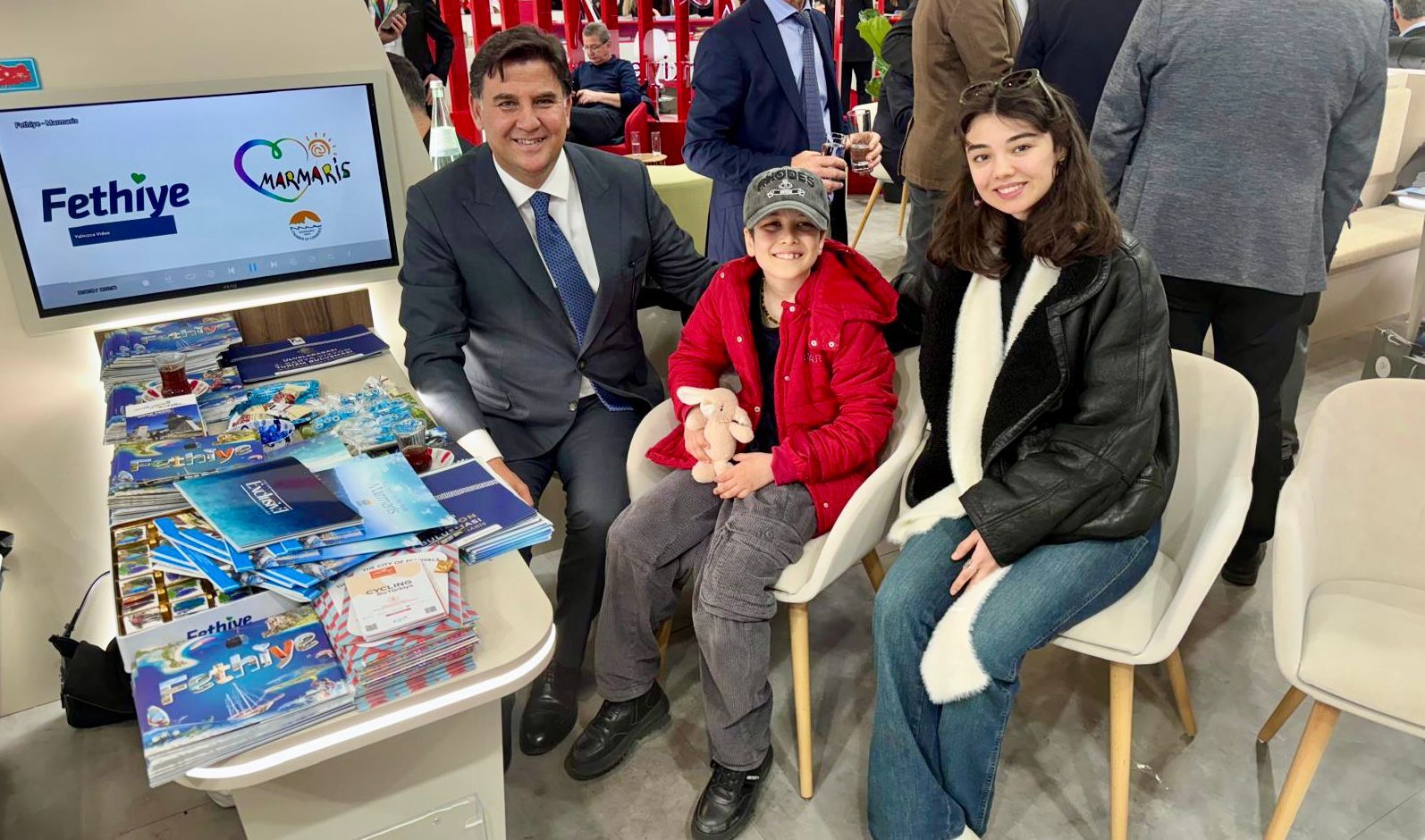 Başkan Karaca, ‘’Fethi̇ye’mi̇zi̇ En İyi̇ Şeki̇lde Tanitiyoruz’’ (5)