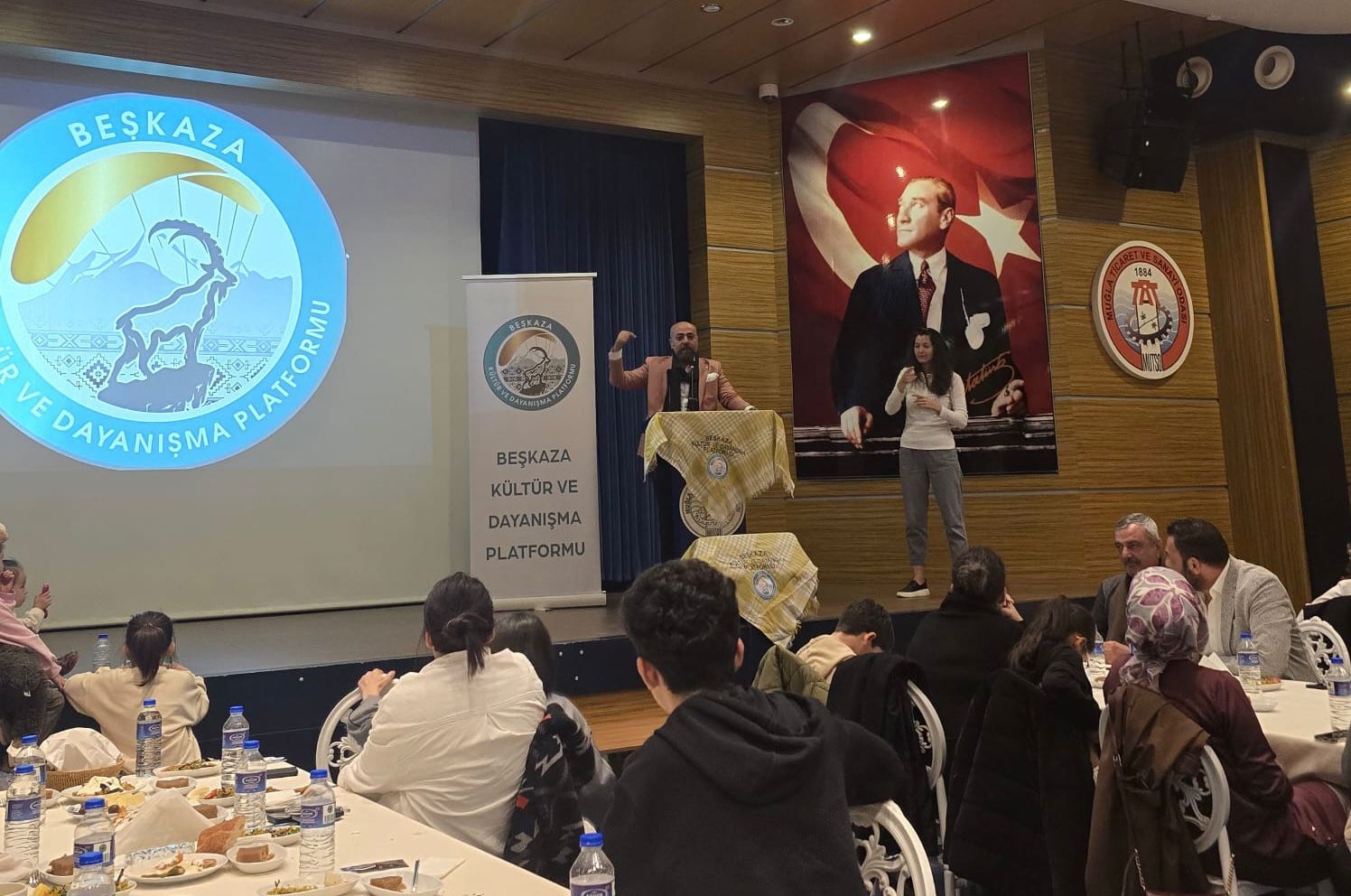 Beşkaza Derneği’nin 7. Geleneksel İftarında Aile Buluşması (8)