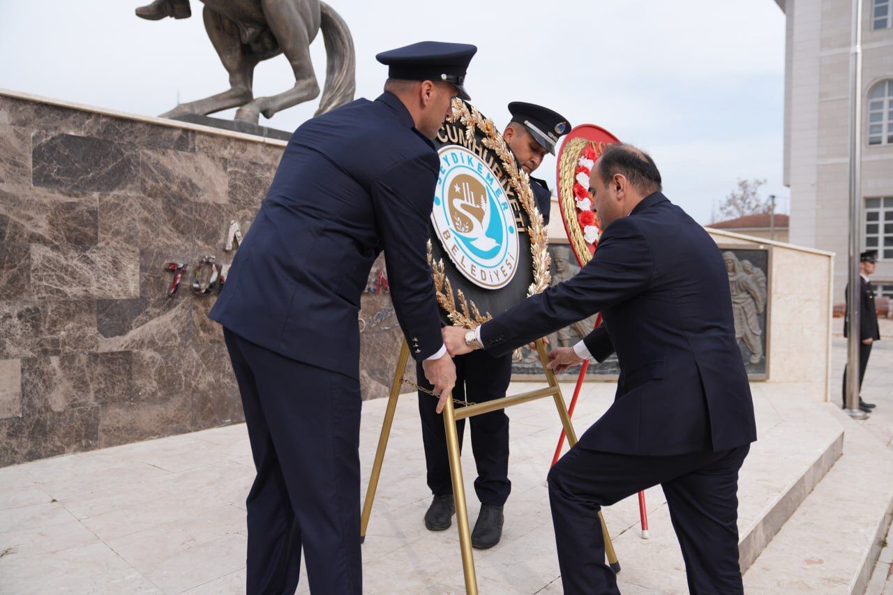 Çanakkale Deni̇z Zaferi̇’ni̇n 111. Yili Seydi̇kemer’de Törenle Kutlandi (1)