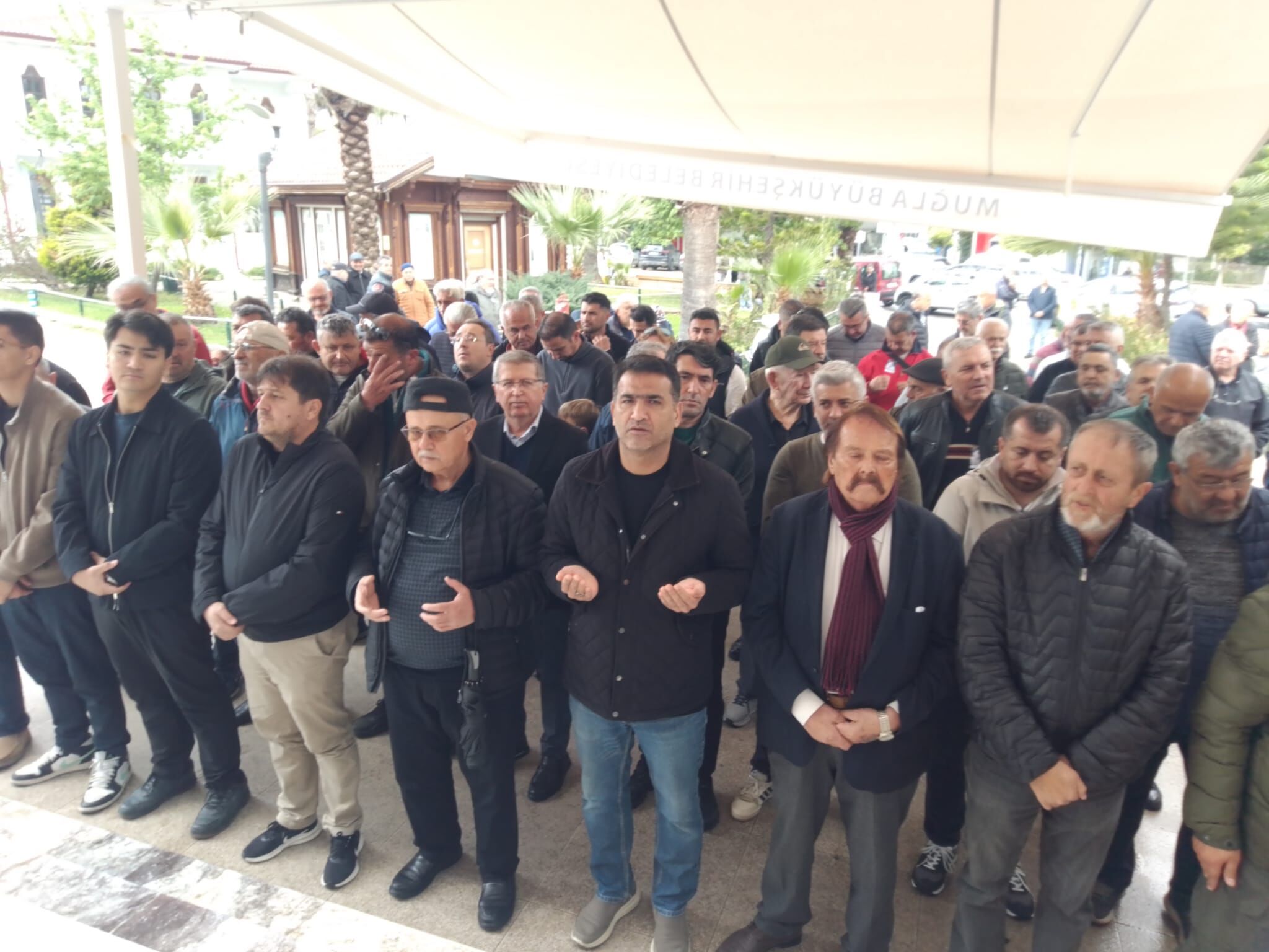 Denizcilerin Dedesi, Son Yolculuğuna Dualarla Uğurlandı (7)