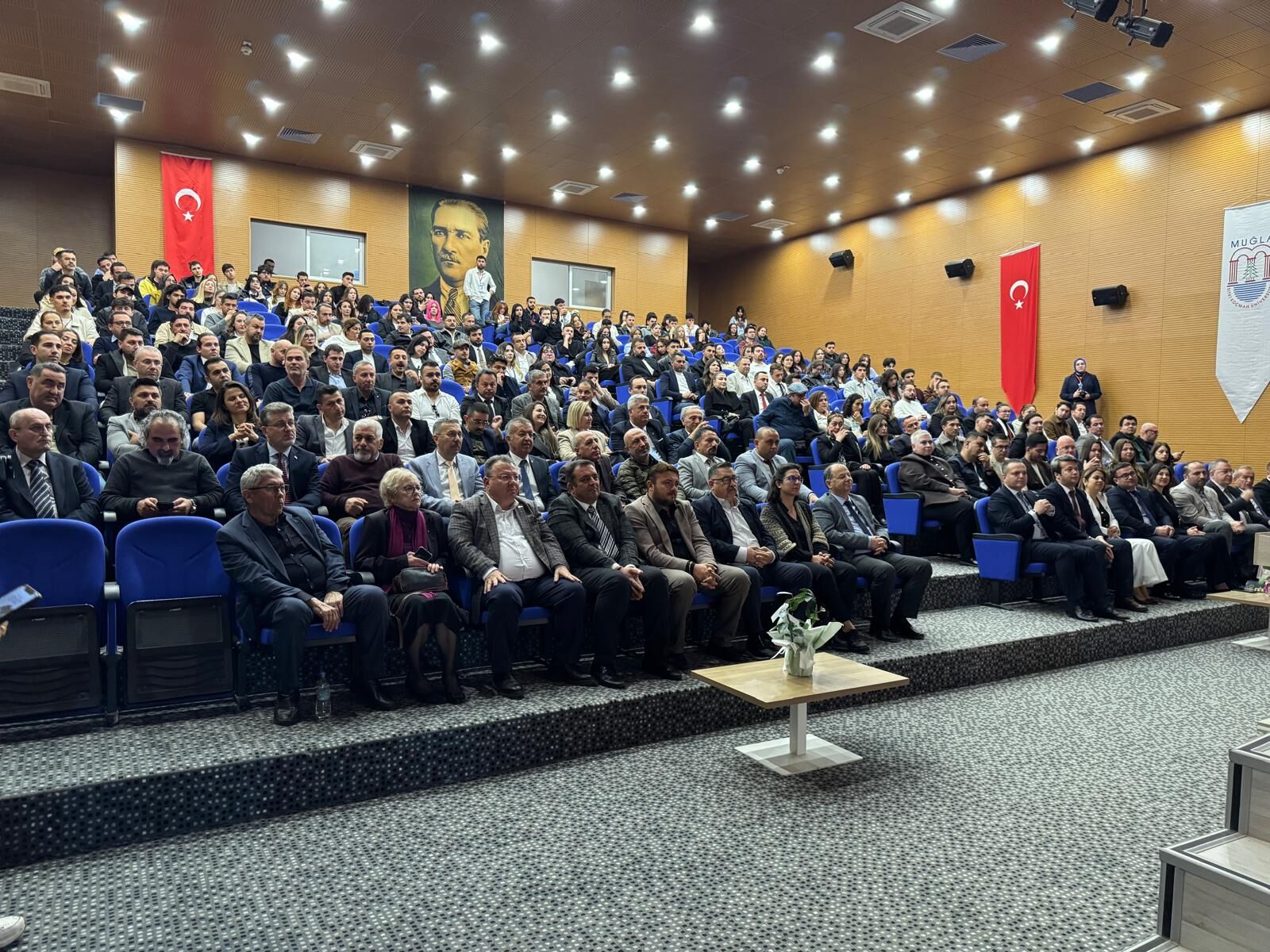 Fethiye'de 8. Kariyer Günü Etkinliğinde, Öğrencilere Turizm Sektörü Anlatıldı (1)