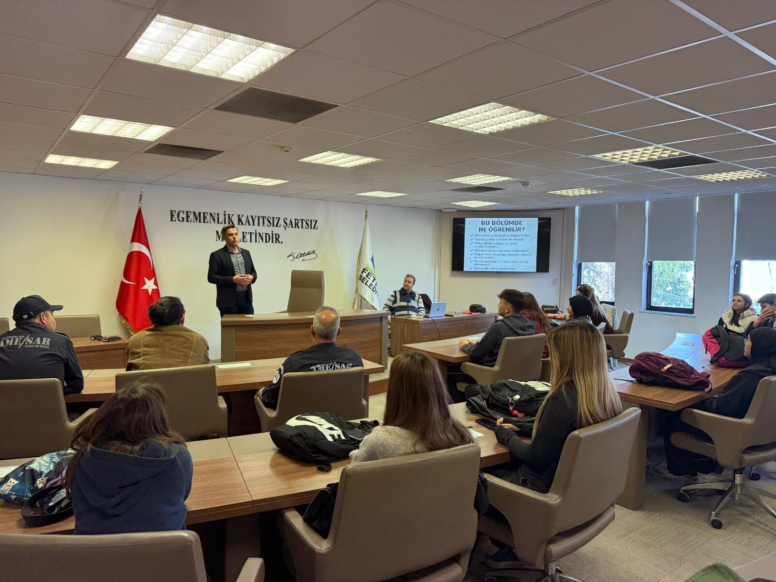 Fethi̇ye’de Deprem Eği̇ti̇mleri̇ Sürüyor (5)