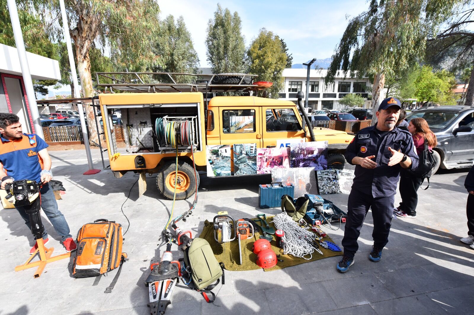 Fethi̇ye’de Deprem Eği̇ti̇mleri̇ Sürüyor (6)