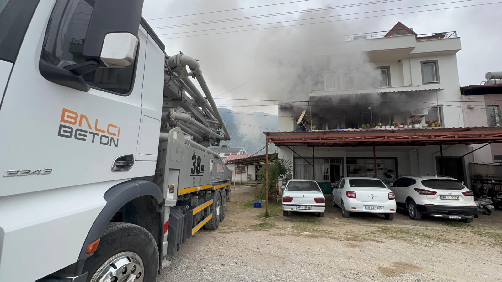 Fethiye'de Ev Yangını (5)