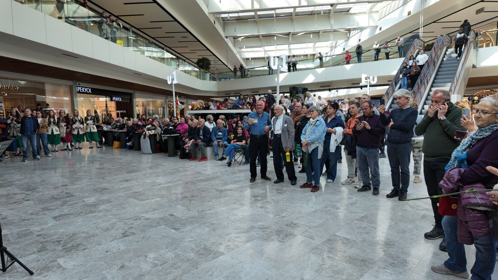 Fethiye’de Kadınlar Günü’ne Özel Müzik Dinletisi (2)